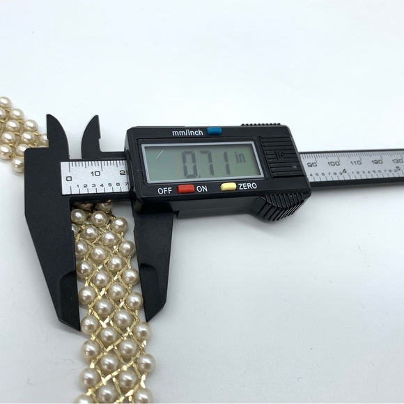 18” Vintage Woven Faux Pearl Necklace - Picture 8 of 8